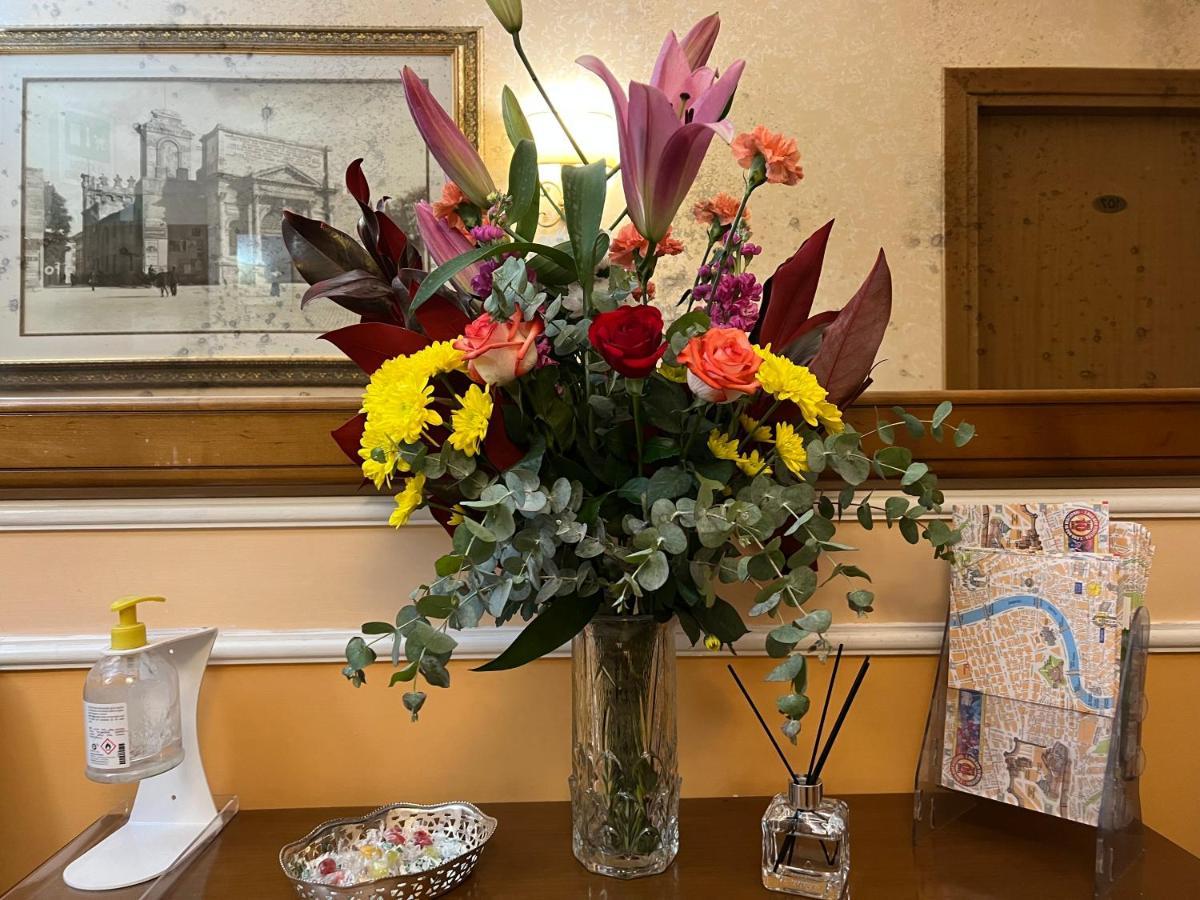 Baltik Guesthouse Roma Dış mekan fotoğraf