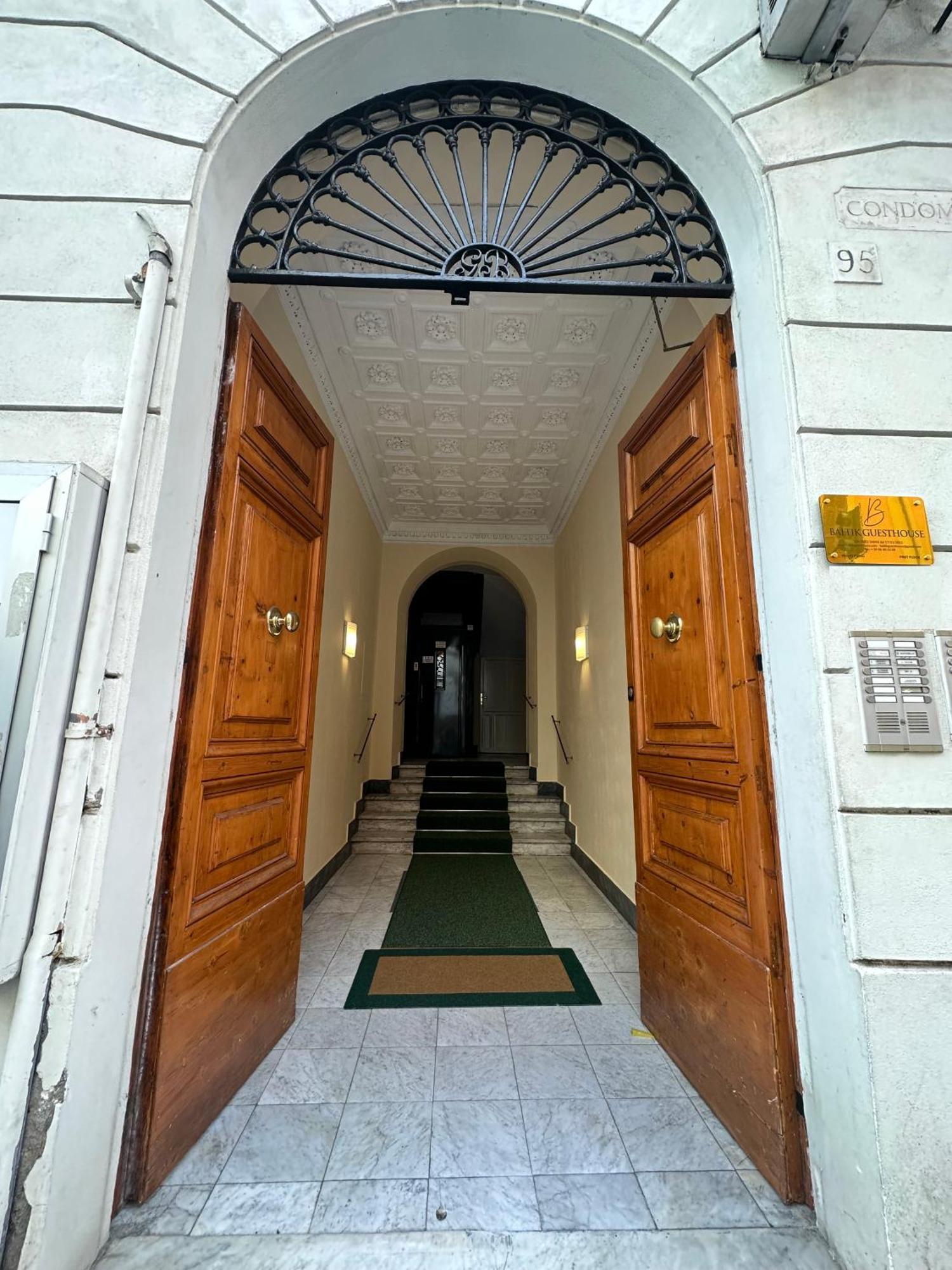 Baltik Guesthouse Roma Dış mekan fotoğraf