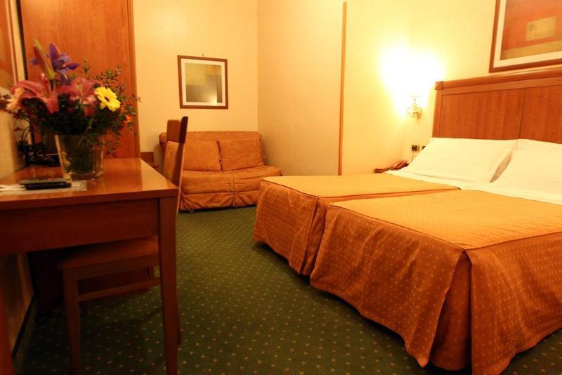 Baltik Guesthouse Roma Dış mekan fotoğraf
